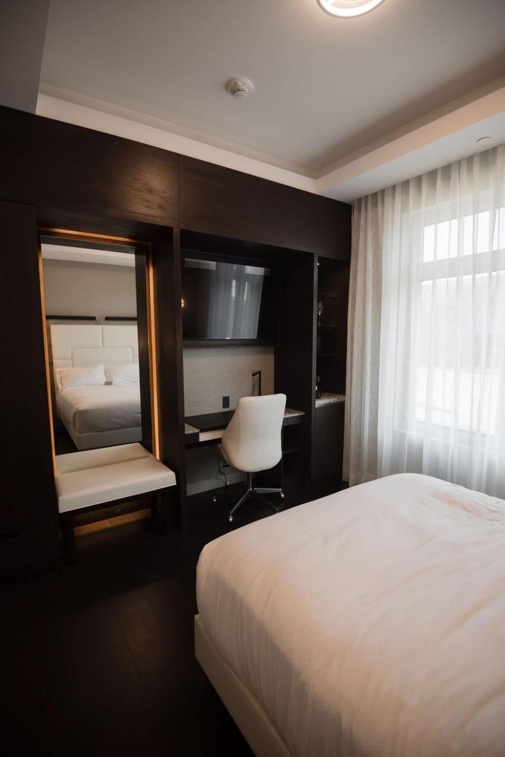The Reid Hotel Vanderhoof 外观 照片